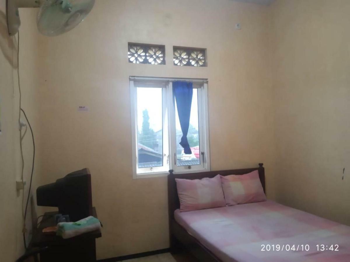 Penginapan Hotel Mangir Asri Giaoag Buitenkant foto